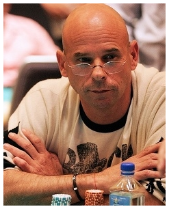   (Guy Laliberte)